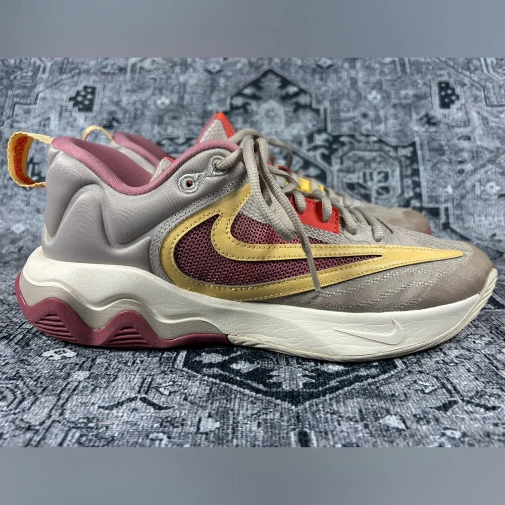 Nike Giannis Immortality 3 Men’s size 8.5‎ Basketball Shoe